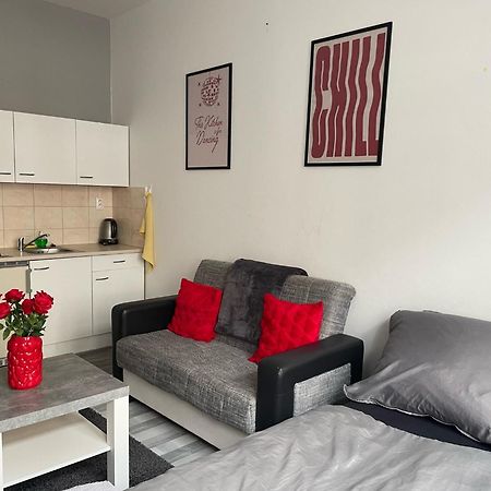 Tiffany Apartment In The City Center Bratislava Luaran gambar
