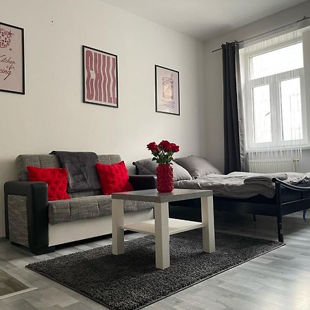 Tiffany Apartment In The City Center Bratislava Luaran gambar