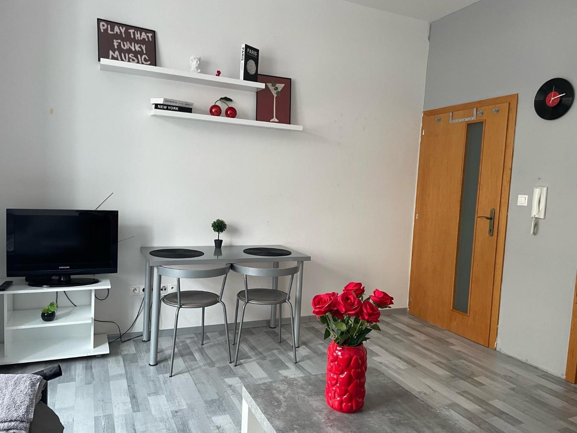 Tiffany Apartment In The City Center Bratislava Luaran gambar